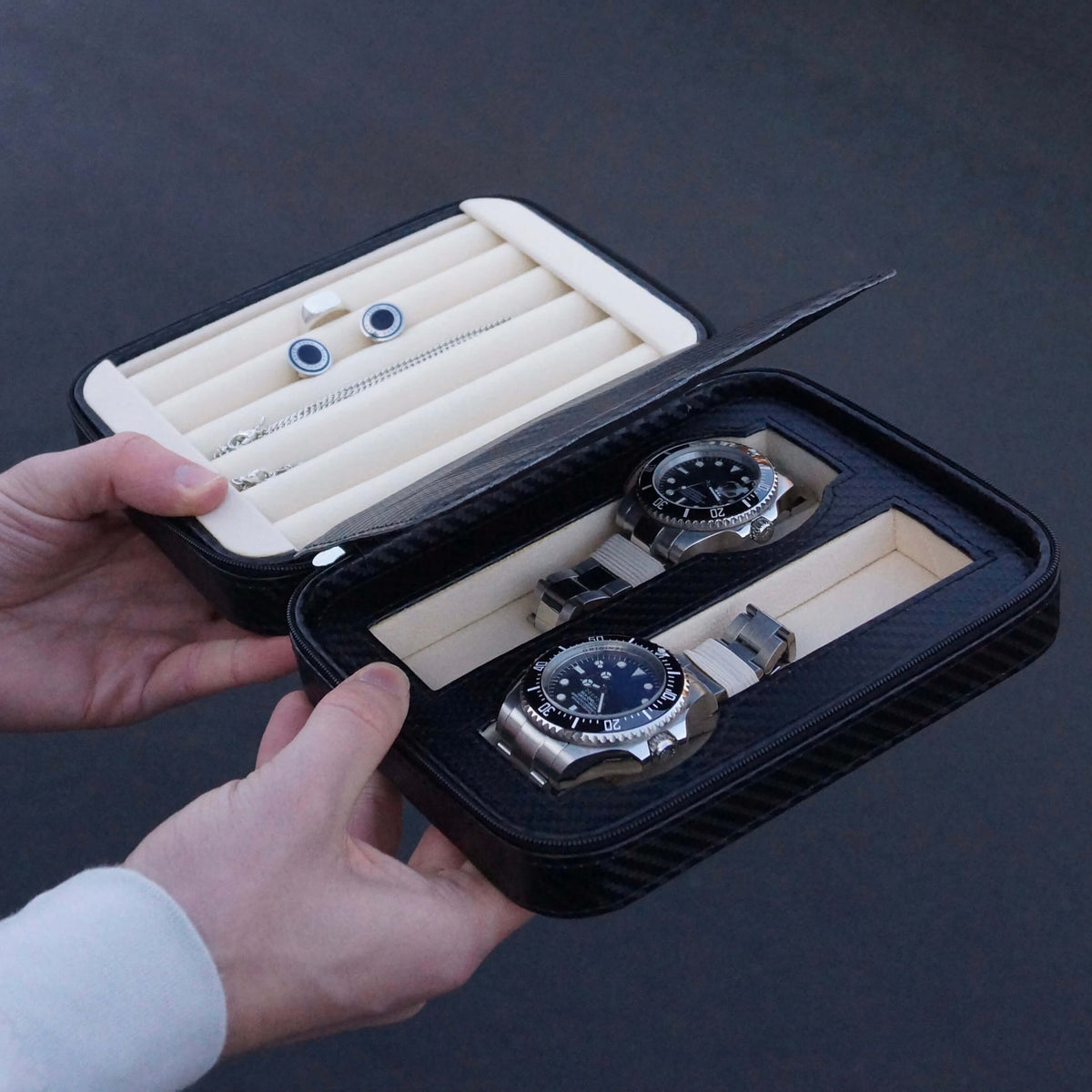 2 slot watch travel case carbon